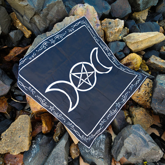 Altar Cloth - Triple Moon